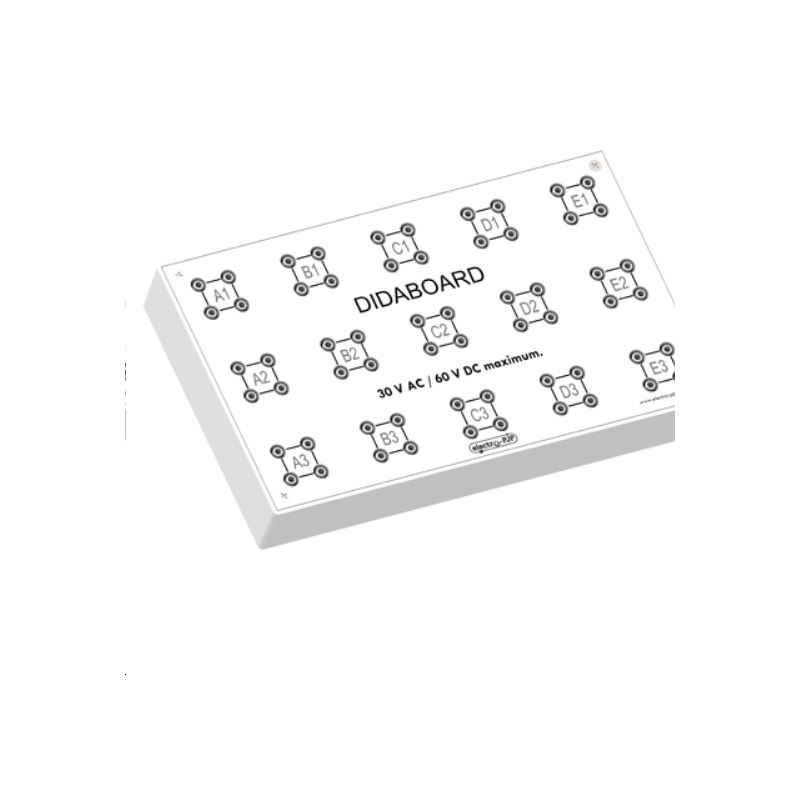 Plaque d'essais équipée de 60 douilles bananes de sécurité de diamètre 4mm Plaque d'essais équipée de 60 douilles bananes de sécurité de diamètre 4mm